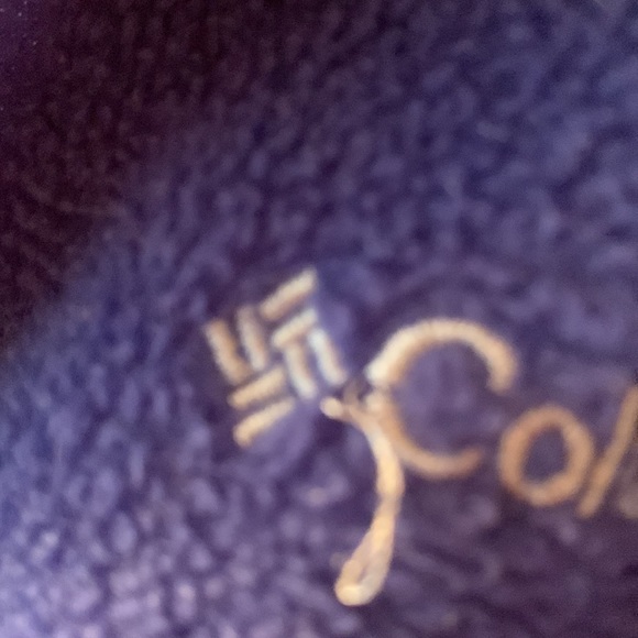 Columbia blue fleece jacket w/2 front & 2 inside pockets 1x. One small flaw-logo - Picture 12 of 13